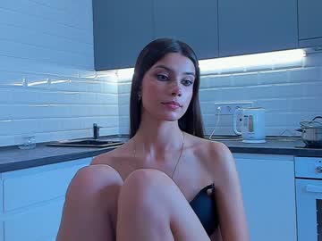 girl
        janecoxa cam image #2881756
