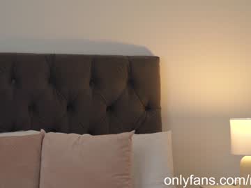 girl
        naughtysammx cam image #3571512