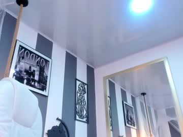 girl
        salome__evans cam image #4465861
