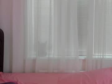 girl
        angelina_new cam image #976518