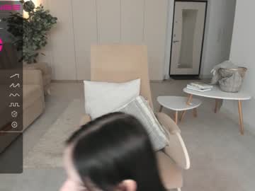 girl
        oki_dokie cam image #1713198