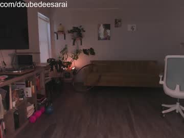 girl
        doubedeesarai cam image #2446558