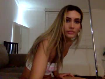 girl
        palmbeachbimbo cam image #3454596
