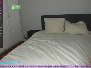 couple
        xninajohnx cam image #1950387
