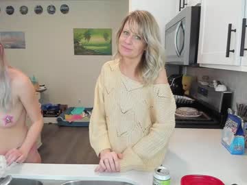 girl
        avapheonix cam image #294415