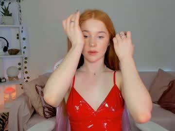 girl
        madeline_jackson cam image #2635888