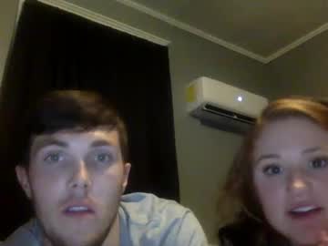 couple
        bigstiffy1017 cam image #6752042