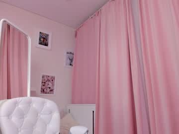 girl
        harley_blanco cam image #744065