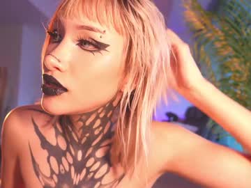 girl
        goth_dolll cam image #6398004
