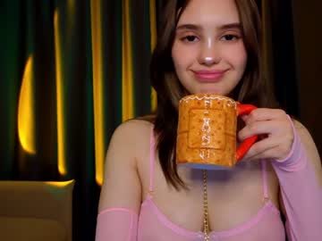 girl
        angella_kleee cam image #4208045