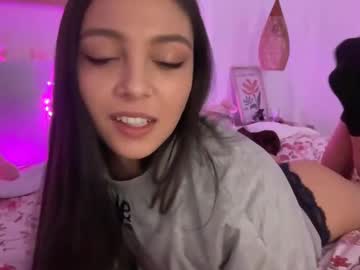 girl
        keirasworld cam image #6931218