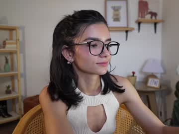 girl
        urcutelinda cam image #4722421