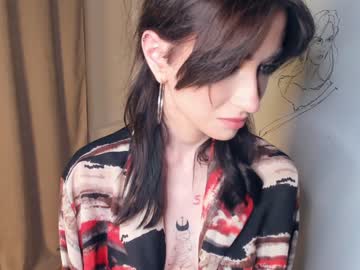 girl
        dance_kuduro cam image #2534942