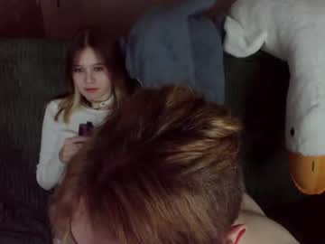 couple
        sweetycup cam image #1003044