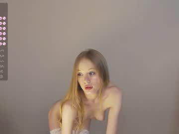 girl
        cute_shine_babe cam image #3619913