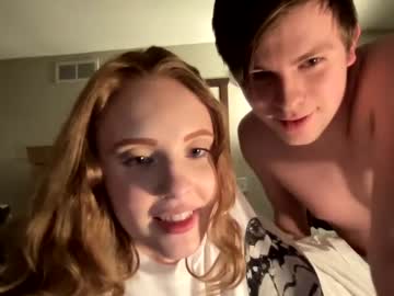 couple
        waxman919398 cam image #898401