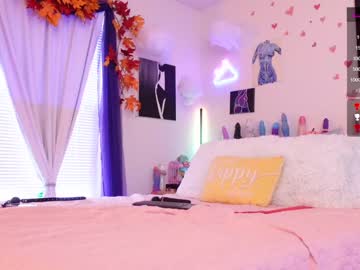girl
        emmasky69 cam image #2762216