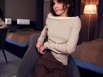 girl
        odettehatt cam image #6325687