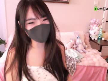 girl
        sisirabbit_ cam image #2973904