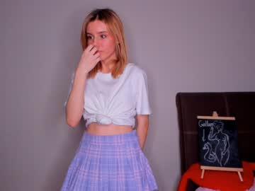 girl
        denisegarcias cam image #864723