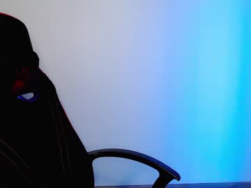 girl
        shy_blondiee cam image #946438