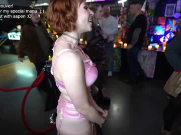 girl
        vivid_whit cam image #6047777