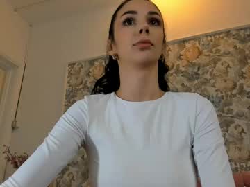 girl
        hotfallingdevil cam image #6114982
