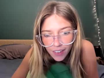girl
        oliviahansleyy cam image #4207725