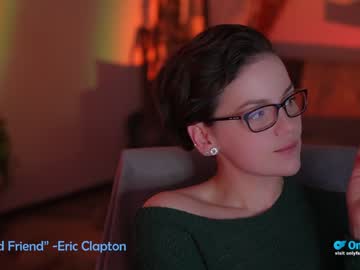 girl
        tiffanyriox cam image #4157309