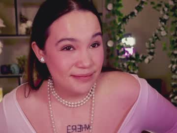 girl
        chery_lady22 cam image #6343232