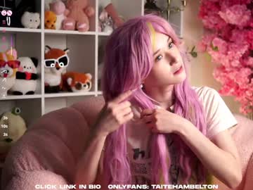 girl
        taitehambelton cam image #6954736