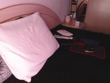 girl
        kawaimay cam image #422033