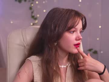 girl
        ur_mary_ cam image #6653035