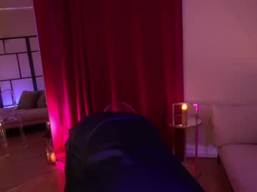 girl
        phoenix_taylor cam image #5910645