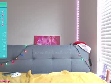 girl
        petitebrat cam image #282668