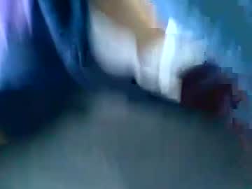 girl
        recklessvibing cam image #1626014
