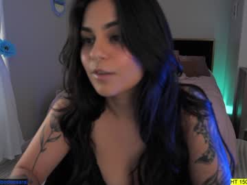 girl
        doubedeesarai cam image #4119526