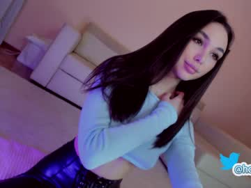 girl
        hollyextra cam image #147282