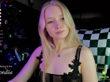 girl
        bestblondiiecb cam image #634916