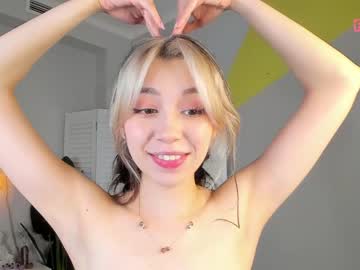 girl
        y_u_m_i_k_a cam image #360713