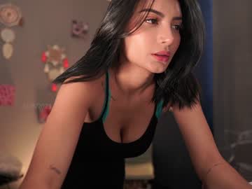 girl
        letiziafulkers1 cam image #2200471