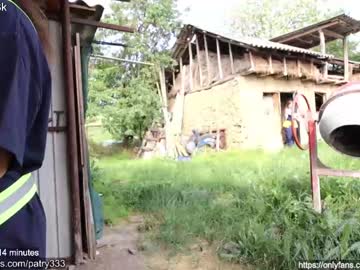 girl
        patry333 cam image #1633545