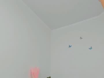 girl
        molly__meow cam image #3940942