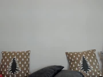 girl
        aria_diaz cam image #3134559