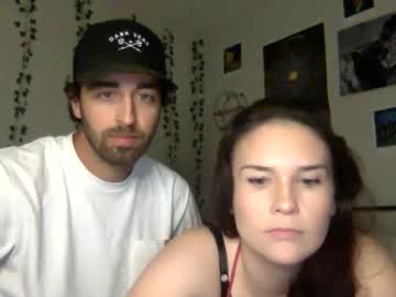 couple
        zandg cam image #5090115