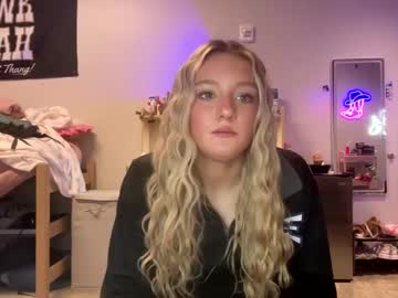 girl
        lexaarose05 cam image #5996876