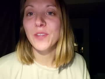 girl
        vobismeretrix cam image #1566661