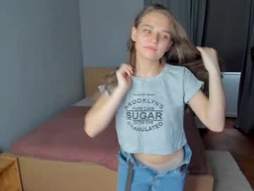 girl
        sunshy_girl cam image #1337079