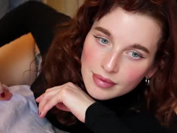 girl
        ellaa91 cam image #6028593