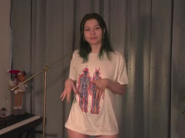 girl
        kina_ka cam image #5804304